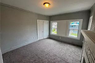 915 Eddy Rd, Loveland, OH 44108 - Photo 2