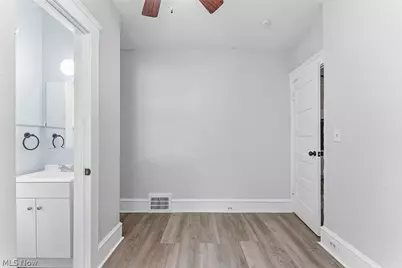 1349 E 115th Street, Loveland, OH 44106 - Photo 18