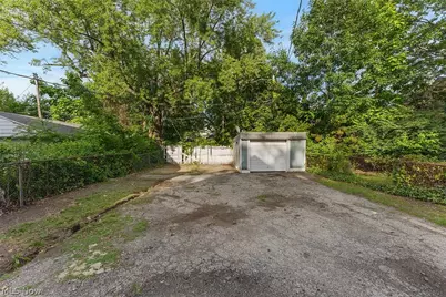 1349 E 115th Street, Loveland, OH 44106 - Photo 24