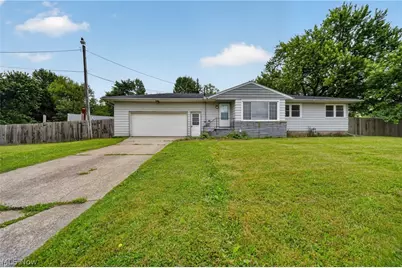 2744 Austinburg Road, Ashtabula, OH 44004 - Photo 1