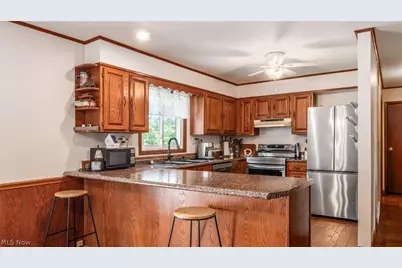 450 Jeffrey Lane, Zanesville, OH 43701 - Photo 8