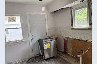 3061 Albion Road, Loveland, OH 44120 - Photo 10
