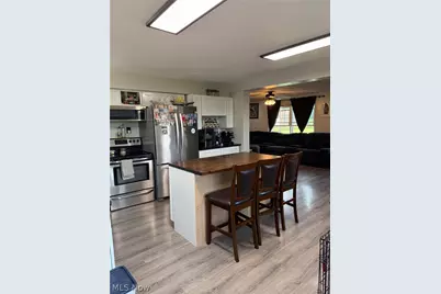 3801 Beck Avenue, Louisville, OH 44641 - Photo 2