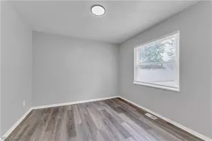 4026 W 144th St, Loveland, OH 44135 - Photo 16
