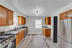 4026 W 144th St, Loveland, OH 44135 - Photo 8