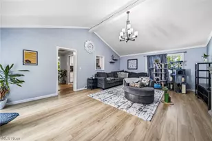 8225 Dartmoor Rd, Mentor, OH 44060 - Photo 24
