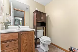 5401 Pebble Creek Ln, Perry, OH 44077 - Photo 12