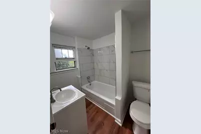 1186 Pondview Avenue, Akron, OH 44305 - Photo 16