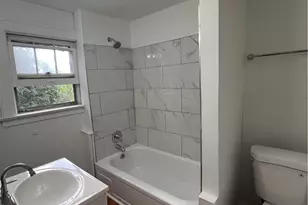 1186 Pondview Ave, Akron, OH 44305 - Photo 16