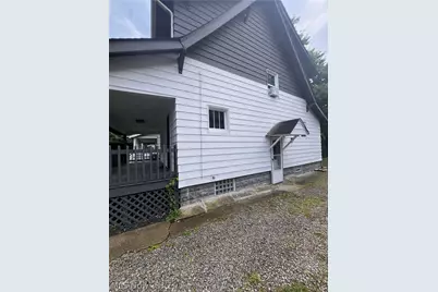 1186 Pondview Avenue, Akron, OH 44305 - Photo 2