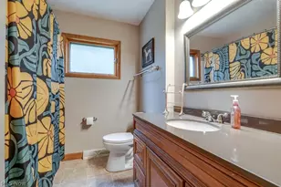 1568 Hagey Dr, Barberton, OH 44203 - Photo 10