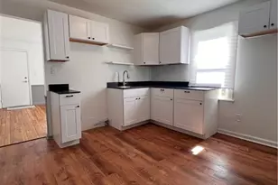 1093 Joy Ave, Akron, OH 44306 - Photo 4