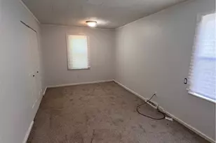 1093 Joy Ave, Akron, OH 44306 - Photo 12