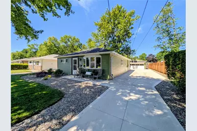 4762 Homewood Drive, Mentor, OH 44060 - Photo 2