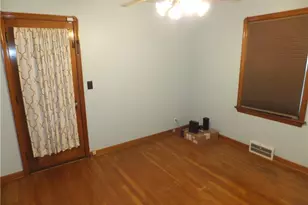 6102 Orchard Grove Ave, Loveland, OH 44144 - Photo 10