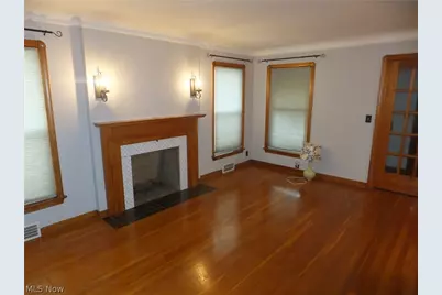 6102 Orchard Grove Avenue, Loveland, OH 44144 - Photo 2
