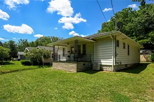 274 E Park Blvd, Akron, OH 44305 - Photo 4
