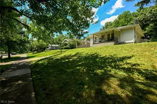 274 E Park Blvd, Akron, OH 44305 - Photo 40