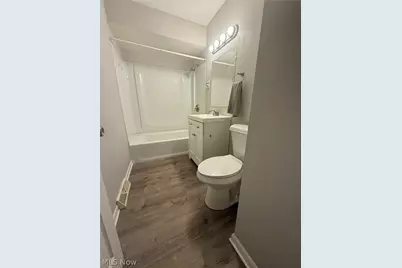 1181 Easton Drive, Akron, OH 44310 - Photo 6