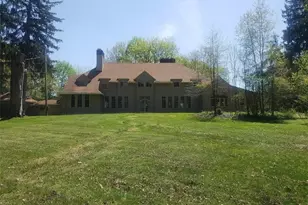 739 Cohasset Dr, Youngstown, OH 44511 - Photo 2