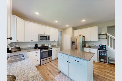 1223 Selena Grove, Green, OH 44685 - Photo 14