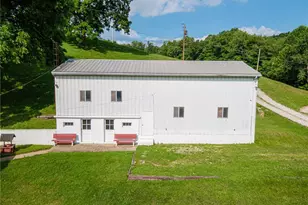 21569 State Route 16, Coshocton, OH 43812 - Photo 4