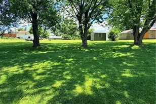 314 Bantam Ridge Rd, Wintersville, OH 43953 - Photo 2