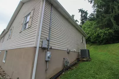548 W 39th Street, Shadyside, OH 43947 - Photo 28
