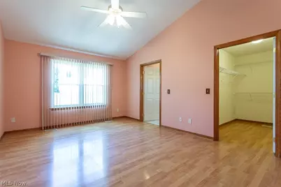 457 Harvest Lane, Green Hills, OH 44131 - Photo 18