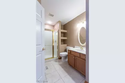 457 Harvest Lane, Green Hills, OH 44131 - Photo 34