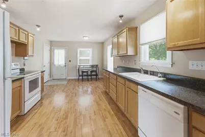 679 Saint Andrews Court, Akron, OH 44312 - Photo 22