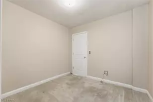 679 St Andrew's Ct, Akron, OH 44312 - Photo 18