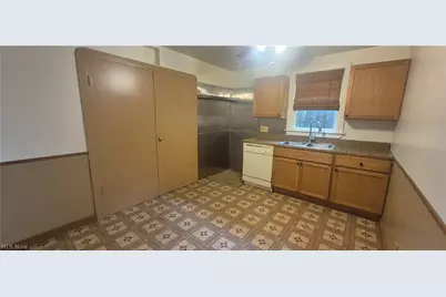 10077 Valleyview Drive, Columbia Station, OH 44028 - Photo 8