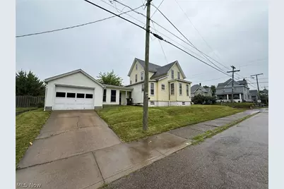 139 Harrison Avenue SW, Canton, OH 44706 - Photo 2