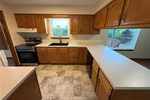 9724 Lafont Cir NE, Bolivar, OH 44612 - Photo 10