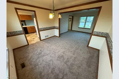 9724 Lafont Circle NE, Bolivar, OH 44612 - Photo 8