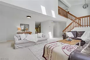 162 Lake Terrace Dr, Munroe Falls, OH 44262 - Photo 4