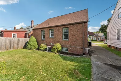 14519 Orchard Park Avenue, Loveland, OH 44111 - Photo 36