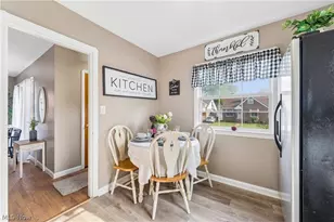 14519 Orchard Park Ave, Loveland, OH 44111 - Photo 8