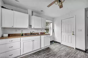 13109 Wilton Ave, Loveland, OH 44135 - Photo 36