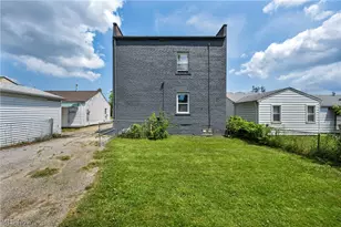 13109 Wilton Ave, Loveland, OH 44135 - Photo 44