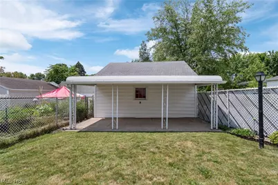 1924 16th Street SW, Akron, OH 44314 - Photo 32
