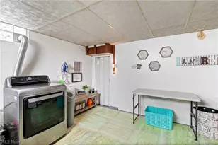 1924 16th St SW, Akron, OH 44314 - Photo 28