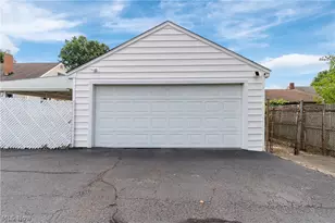 1924 16th St SW, Akron, OH 44314 - Photo 34