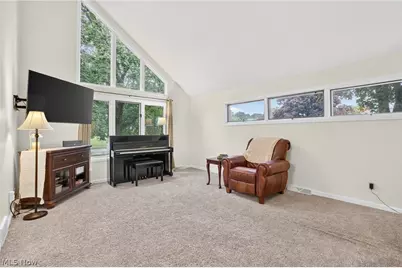 4416 Greenmeadow Avenue NW, Canton, OH 44709 - Photo 4