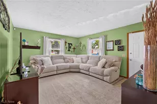 3014 Harmont Ave NE, Canton, OH 44705 - Photo 6