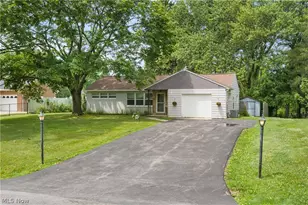 5768 Nolley Rd, New Franklin, OH 44319 - Photo 2