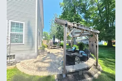 215 Grand Haven Court, Painesville, OH 44077 - Photo 4
