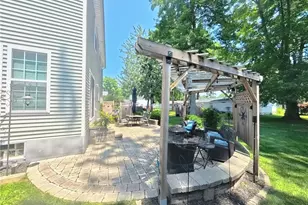 215 Grand Haven Ct, Painesville, OH 44077 - Photo 4