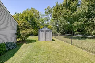 4164 Berkeley Dr, Sheffield Village, OH 44054 - Photo 2